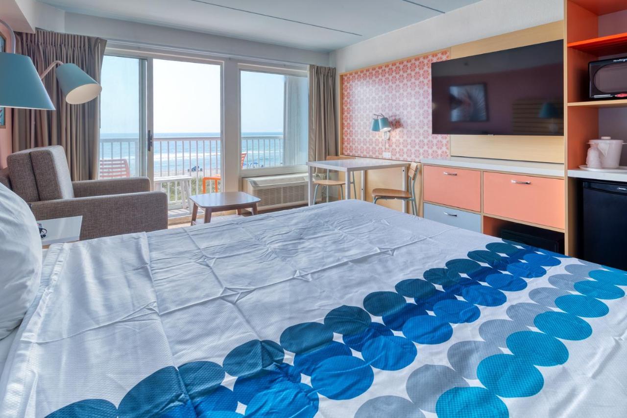 Golden Sands Oceanfront Hotel Carolina Beach Esterno foto