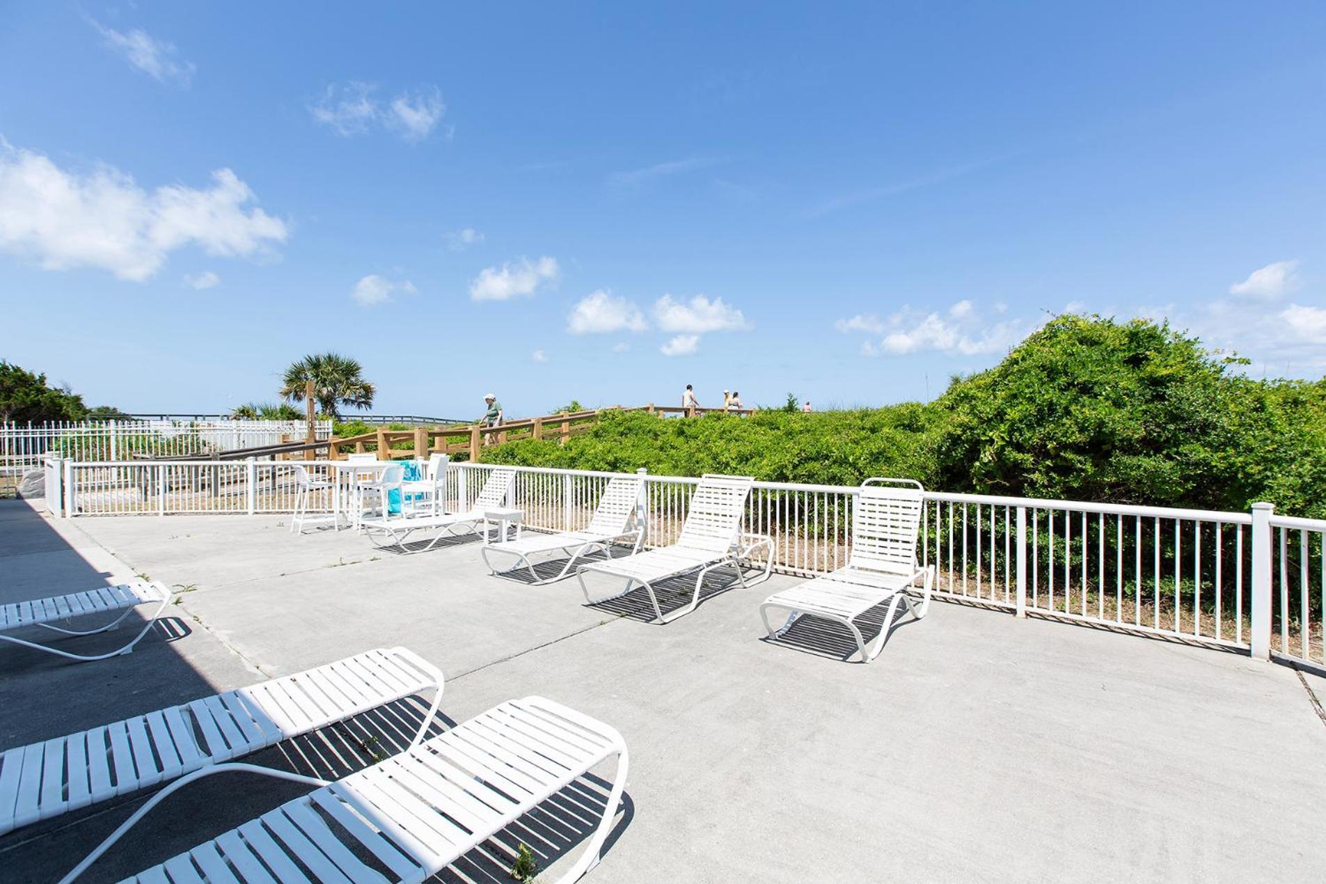 Golden Sands Oceanfront Hotel Carolina Beach Esterno foto