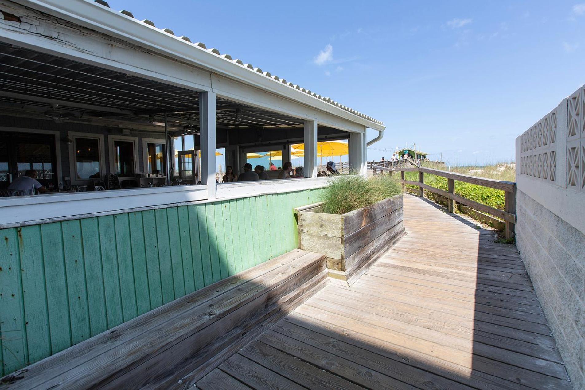 Golden Sands Oceanfront Hotel Carolina Beach Esterno foto