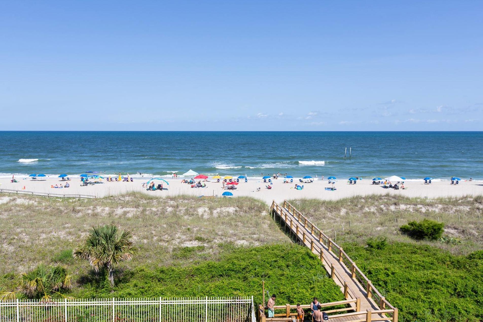 Golden Sands Oceanfront Hotel Carolina Beach Esterno foto