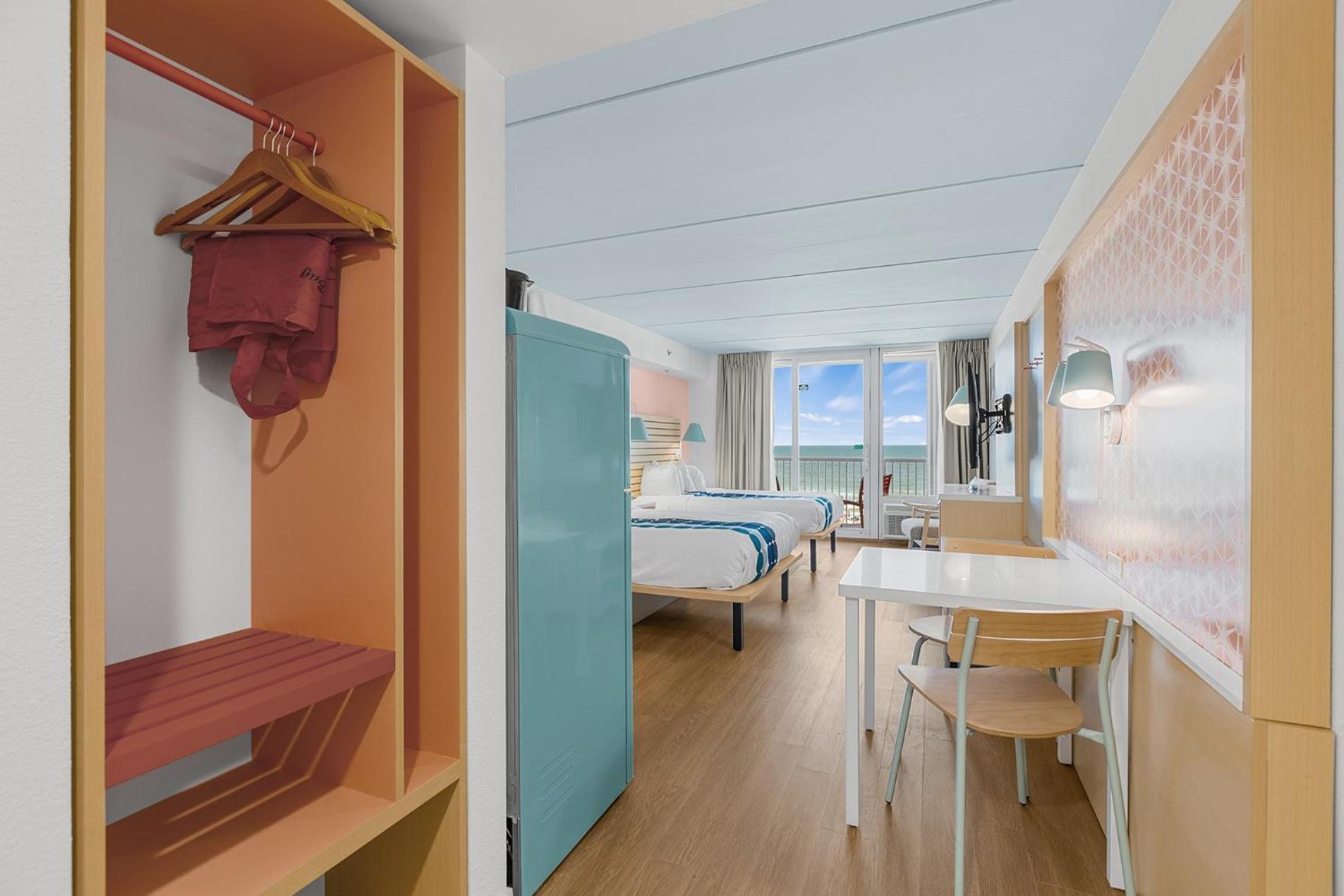 Golden Sands Oceanfront Hotel Carolina Beach Esterno foto
