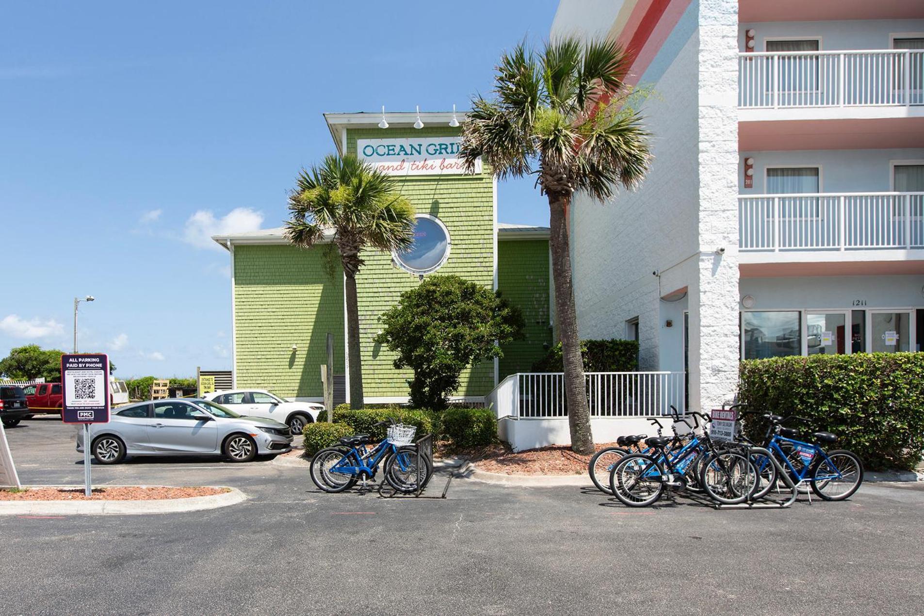 Golden Sands Oceanfront Hotel Carolina Beach Esterno foto